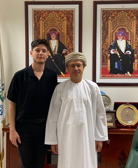 Dhofar University Welcomes International Exchange Students