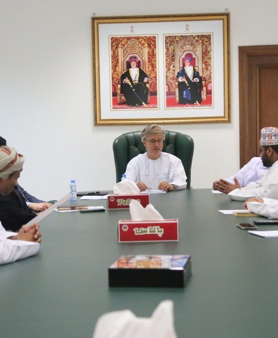 Dhofar University Vice Chancellor Meets the Student Advisory Council