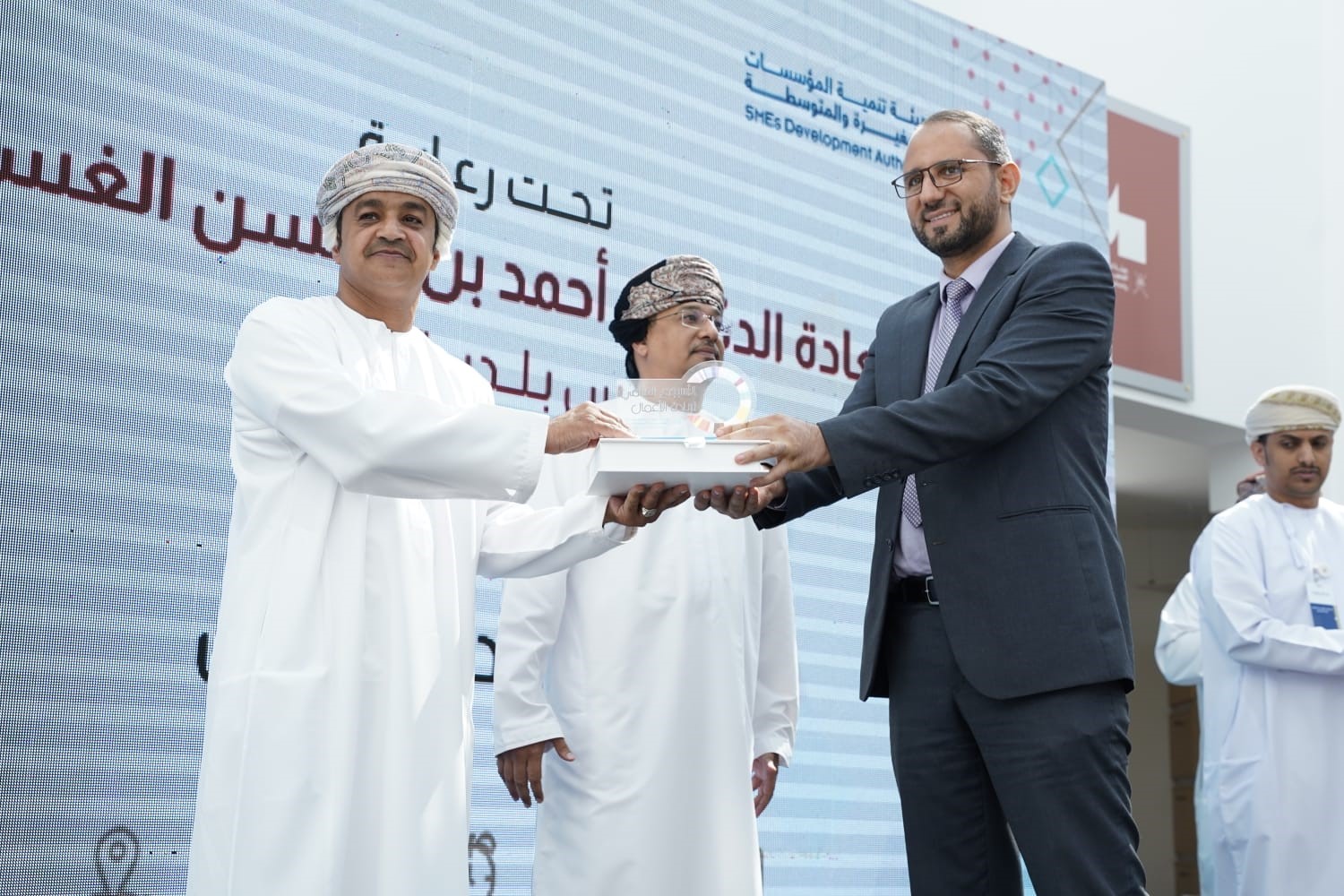 Dhofar University Marks Its Presence at Prestigious Entrepreneurship Forum