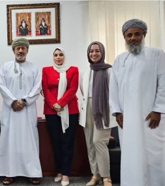 Dean of College of Engineering Meets with Representatives of Omani Society of Engineers