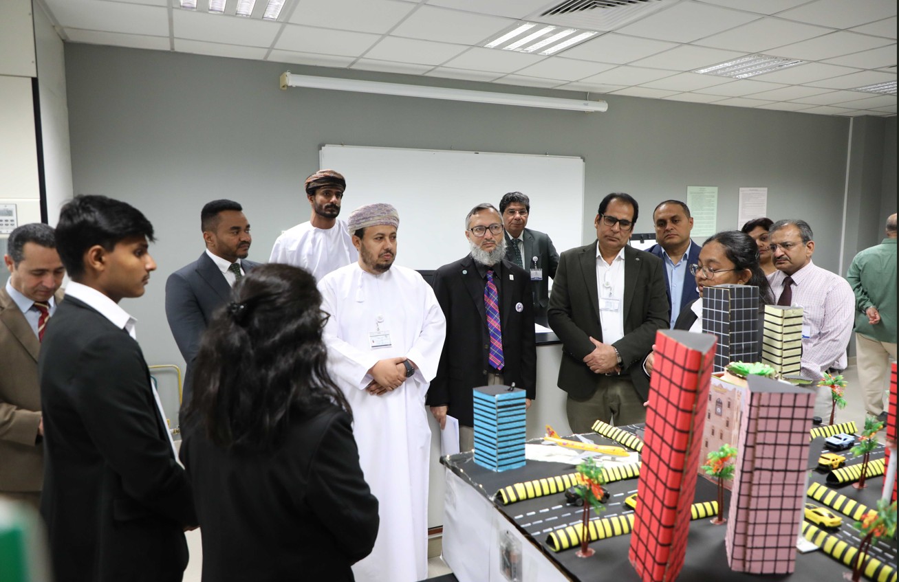 Dhofar University Concludes the Sixth Science Competition for Post Basic Education Schools in Dhofar Governorate, Dhofar University Concludes the Sixth Science Competition for Post Basic Education Schools in Dhofar Governorate,