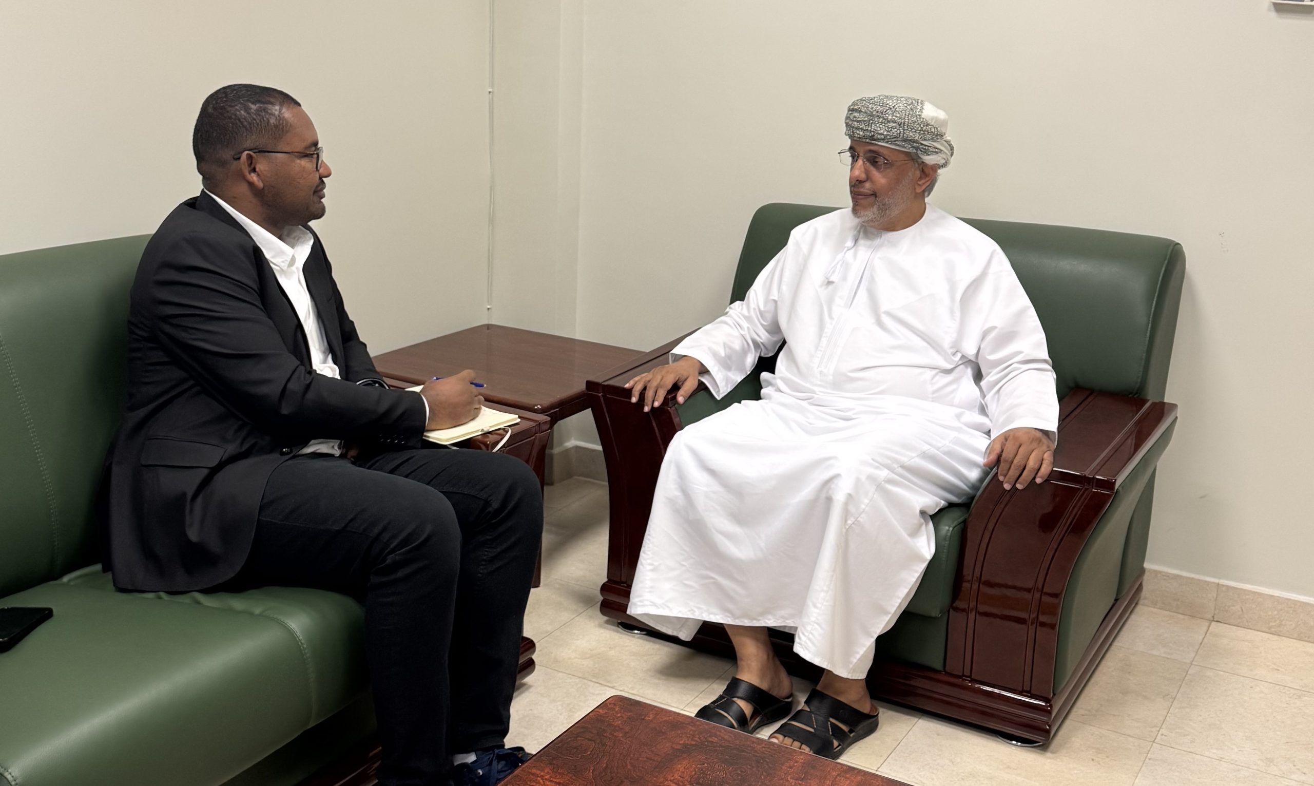 Postgraduate Studies Department and International Cooperation Office Explore Strategic Partnership Opportunities