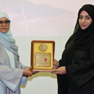 Omani-Women-1 Omani-Women-1