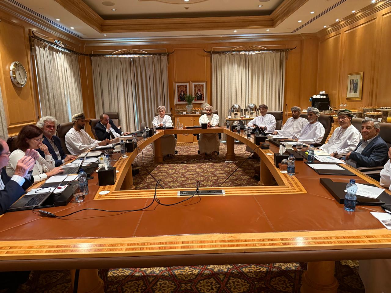 Dhofar University Board of Directors Meets