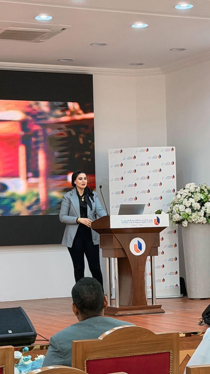 كلية الهندسة بجامعة ظفار تقدّم طرحاً عملياً حول توظيف تقنيات الـ BIM في التنمية العمرانية خلال "أكتوبر العمران 2025" College of Engineering at Dhofar University Presents a Practical Insight on Utilizing BIM Technologies in Urban Development during “Urban October 2025”