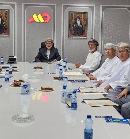 Dhofar University Board of Trustees Meets