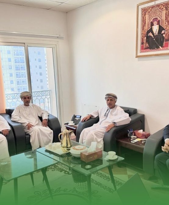 Department of Social Sciences at Dhofar University Strengthens Community Partnerships through a Visit to the Conciliation and Reconciliation Committee in Salalah