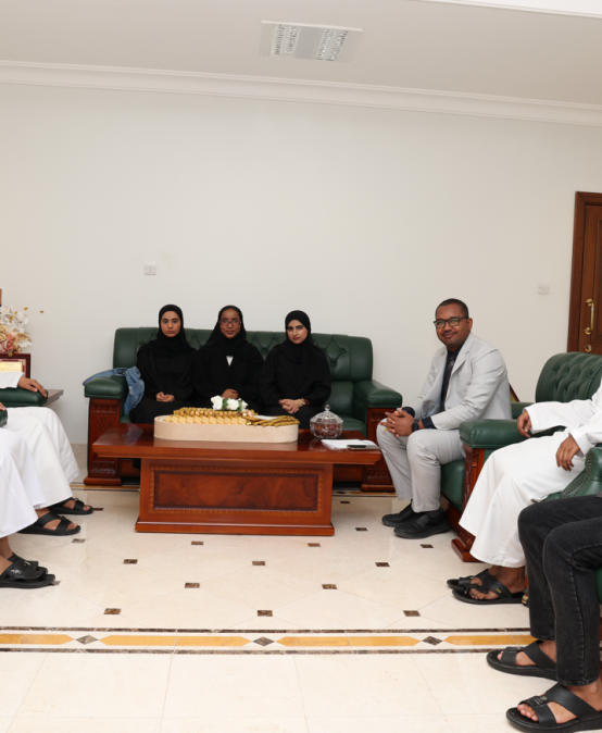 Dhofar University Students Embark on International Training in India and Thailand