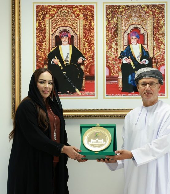 Dhofar University Welcomes Cultural Advisor of the Kingdom of Bahrain’s Embassy